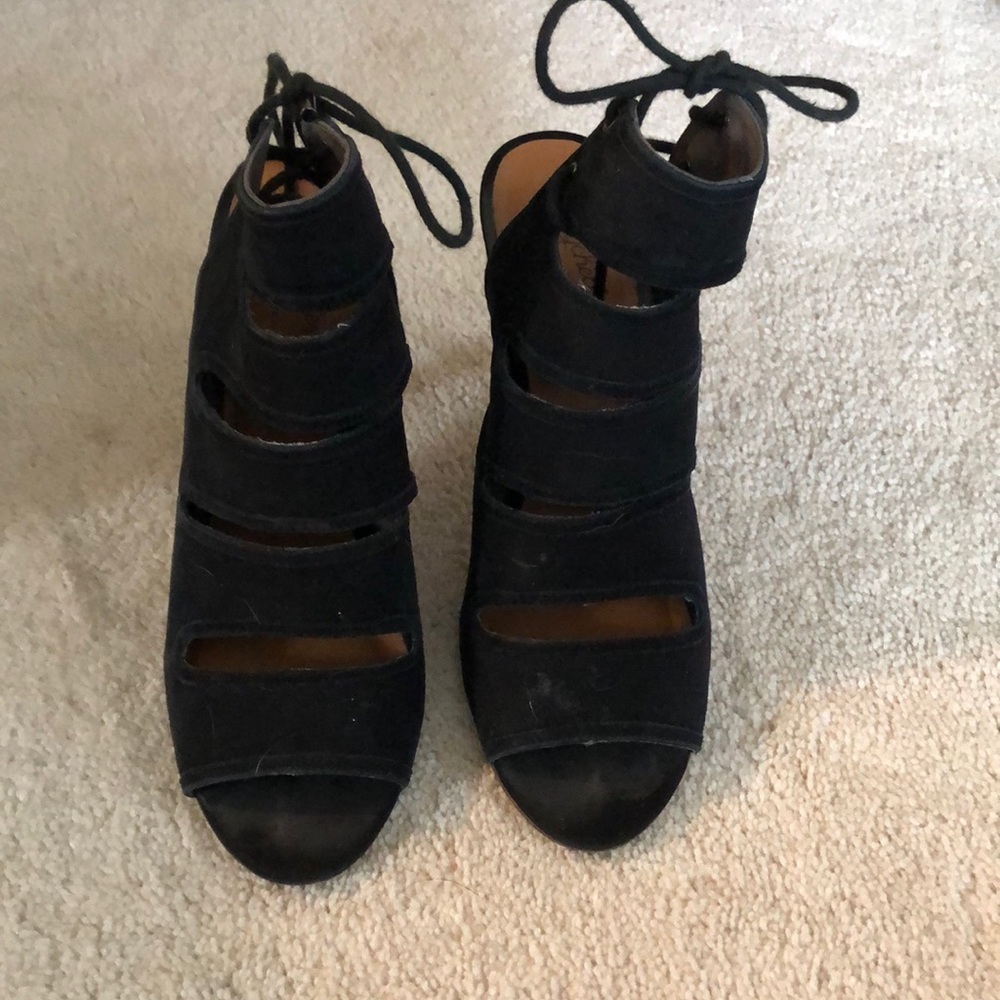 Black suede sandals - Picture 1 of 5